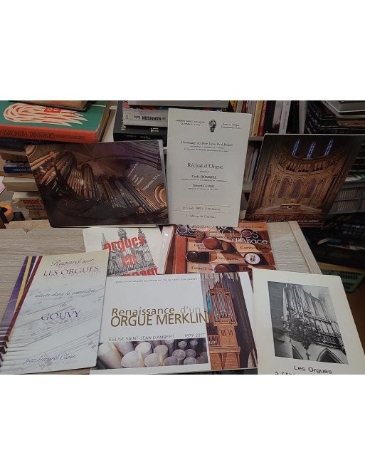 Lot de 8 livrets sur l’orgue - Instrument de musique