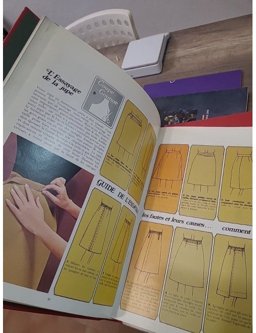 Fil en Aiguille – Lot de 2 classeurs (environ 39 numéros)