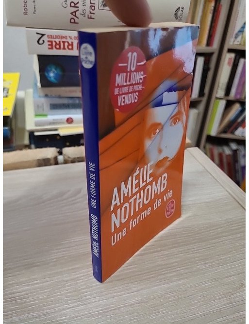 Une forme de vie – Amélie Nothomb