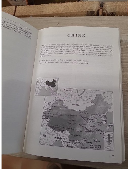 Le Globe-rêveur – Dictionnaire touristique de tous les pays du monde