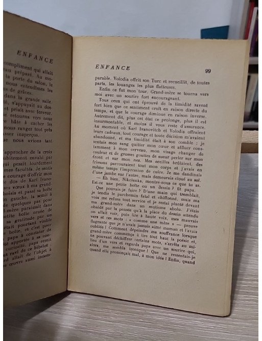 Nikolenka  Enfance, récit suivi de Souvenirs d'enfance – Léon Tolstoï