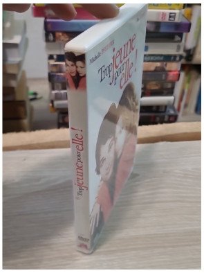 Trop Jeune pour Elle (DVD)