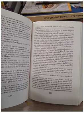 Qui es-tu, belle captive ? – Kathleen E. Woodiwiss