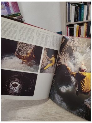 Grottes, gouffres et abîmes