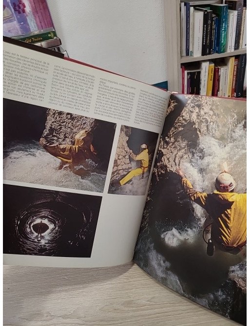 Grottes, gouffres et abîmes