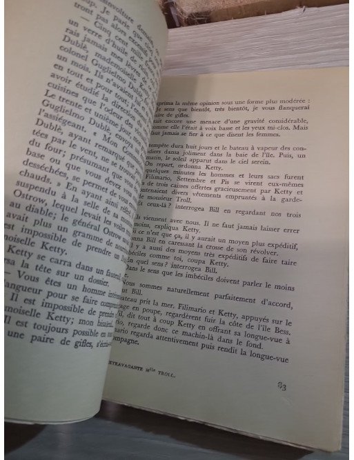 L'extravagante Mademoiselle Troll de Giovanni Guareschi