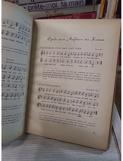 Spiele und Lieder für die Vorschulerziehung