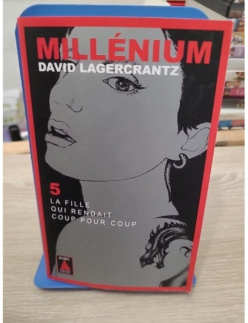 Millénium Tome 5 - La Fille Qui Rendait Coup Pour Coup