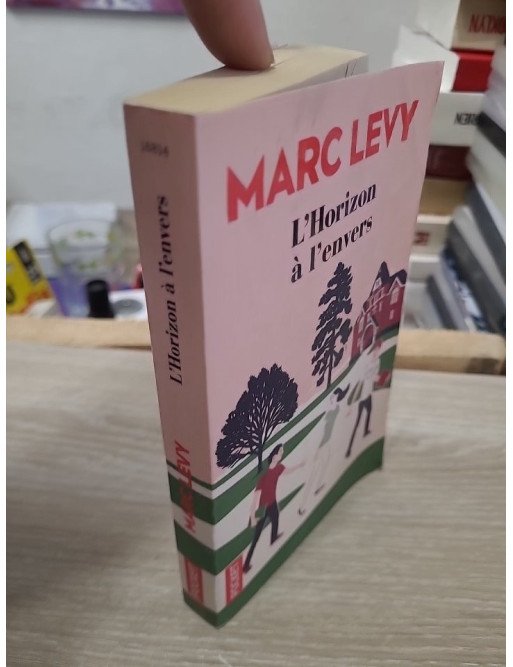 L'Horizon à l'envers – Marc Levy