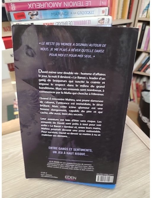 Love after dark – G. H. David