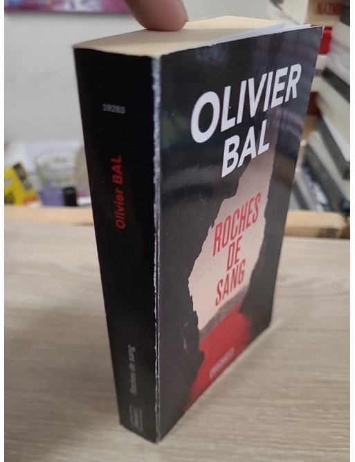 Roches de sang – Olivier Bal