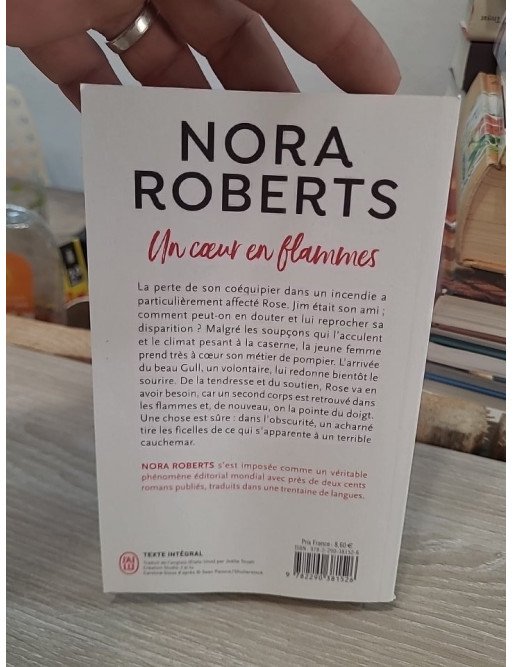 Un coeur en flammes – Nora Roberts