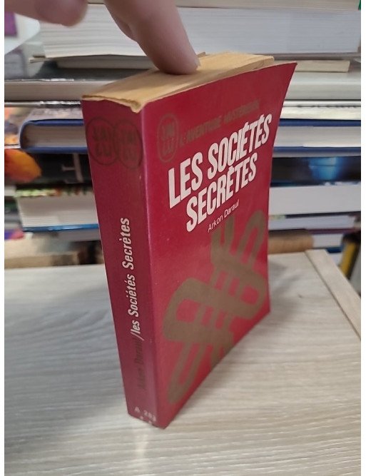Les sociétés secrètes
