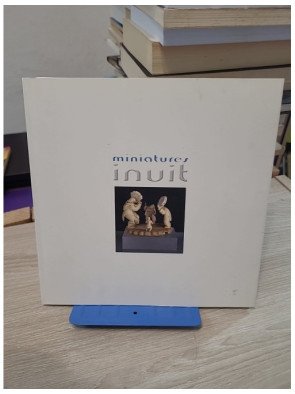 Miniatures Inuit 2003 – Catalogue de l’exposition du Musée de la miniature de Montélimar