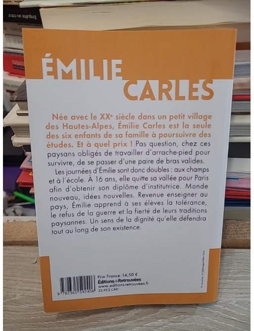 Une soupe aux herbes sauvages – Émilie Carles