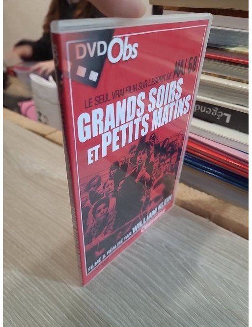 Grands soirs et petits matins