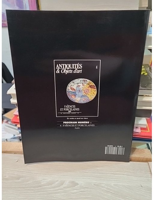 Antiquités et objets d'art n°3 : Poupées