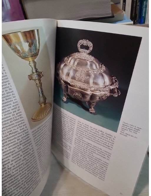 Antiquités & Objets d'art n°8 : L'argenterie France Italie Allemagne – Mabille