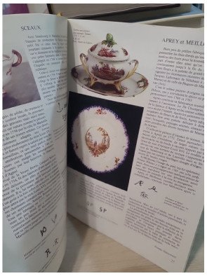 Antiquites Et Objets D'art N° 13 - Faiences Et Porcelaines France Espagne Portugal Collectif