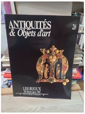 Antiquités et Objets d'art : Les Bijoux du Moyen-Âge à 1900