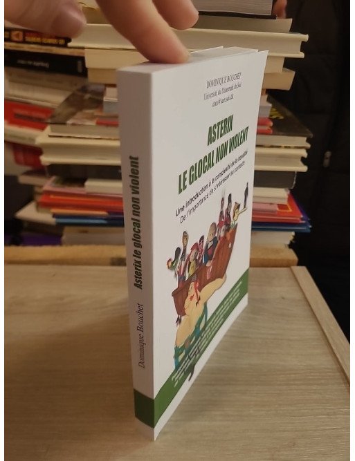 Astérix non violent - Dominique Bouchet