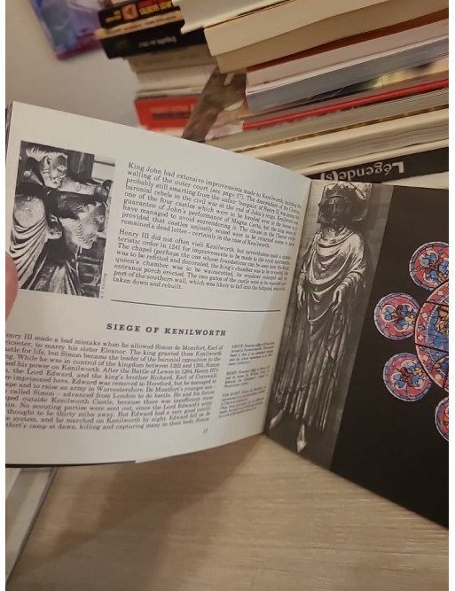 Kenilworth Castle (Souvenir guidebooks / Great Britain. Department of the Environment)