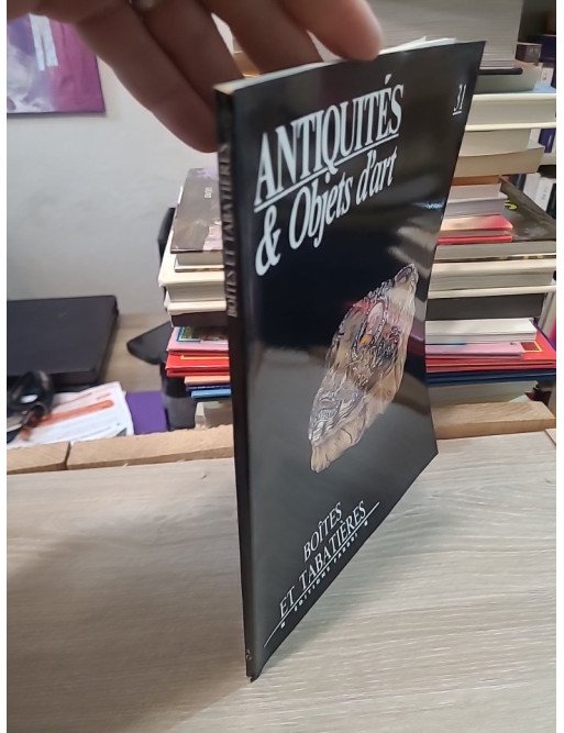 Antiquités & Objets d'art N°31 : Boîtes et Tabatières