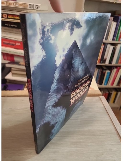 Business World. A Collection of Readings on Contemporary Issues (édition en anglais) - Roger Speegle, William B Giesecke