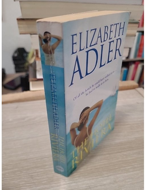 The Hotel Riviera - Elizabeth Adler ( livre en anglais)