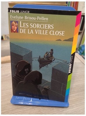 Les Sorciers de la ville close - Une enquête de Garin Trousseboeuf
