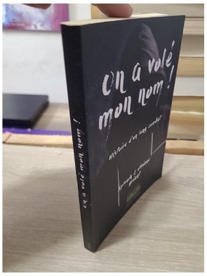 On a volé mon nom ! Histoire d'un long combat