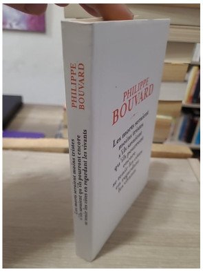 Les morts seraient moins tristes s'ils savaient qu'ils pourront encore se tenir les côtes en regardant les vivants
