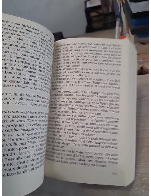 Le Trône de fer, tome 8 - Les Noces pourpres