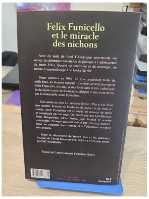 Felix Funicello et le miracle des nichons - Roman d'apprentissage drôle et nostalgique