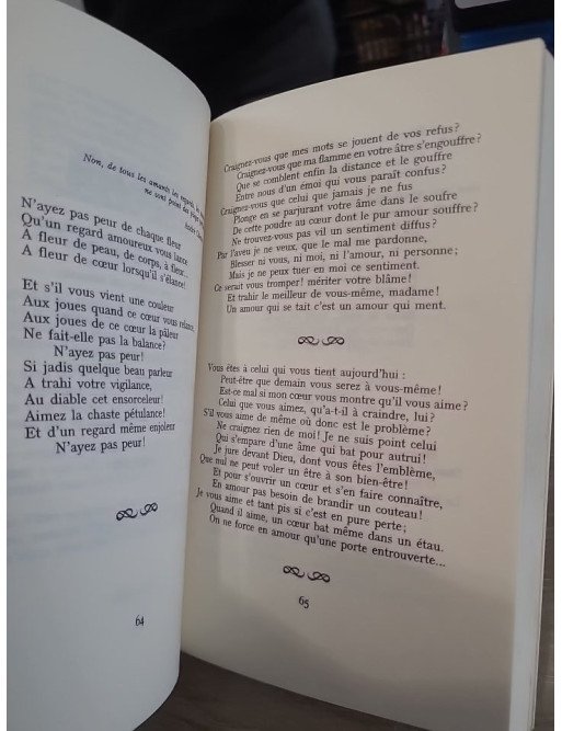 Le Roman d'Arcanie - Récit poétique illustré par Mikhail Chemiakin