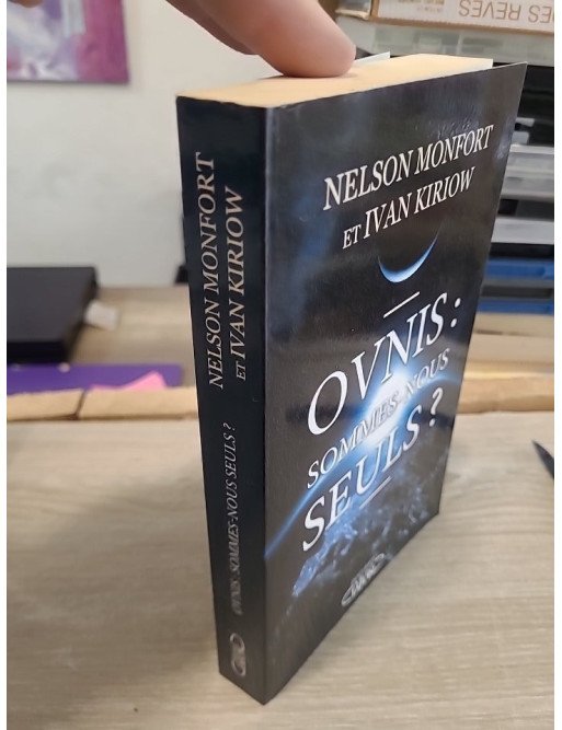 Ovnis - Sommes-nous seuls ? Enquête sur le phénomène extraterrestre