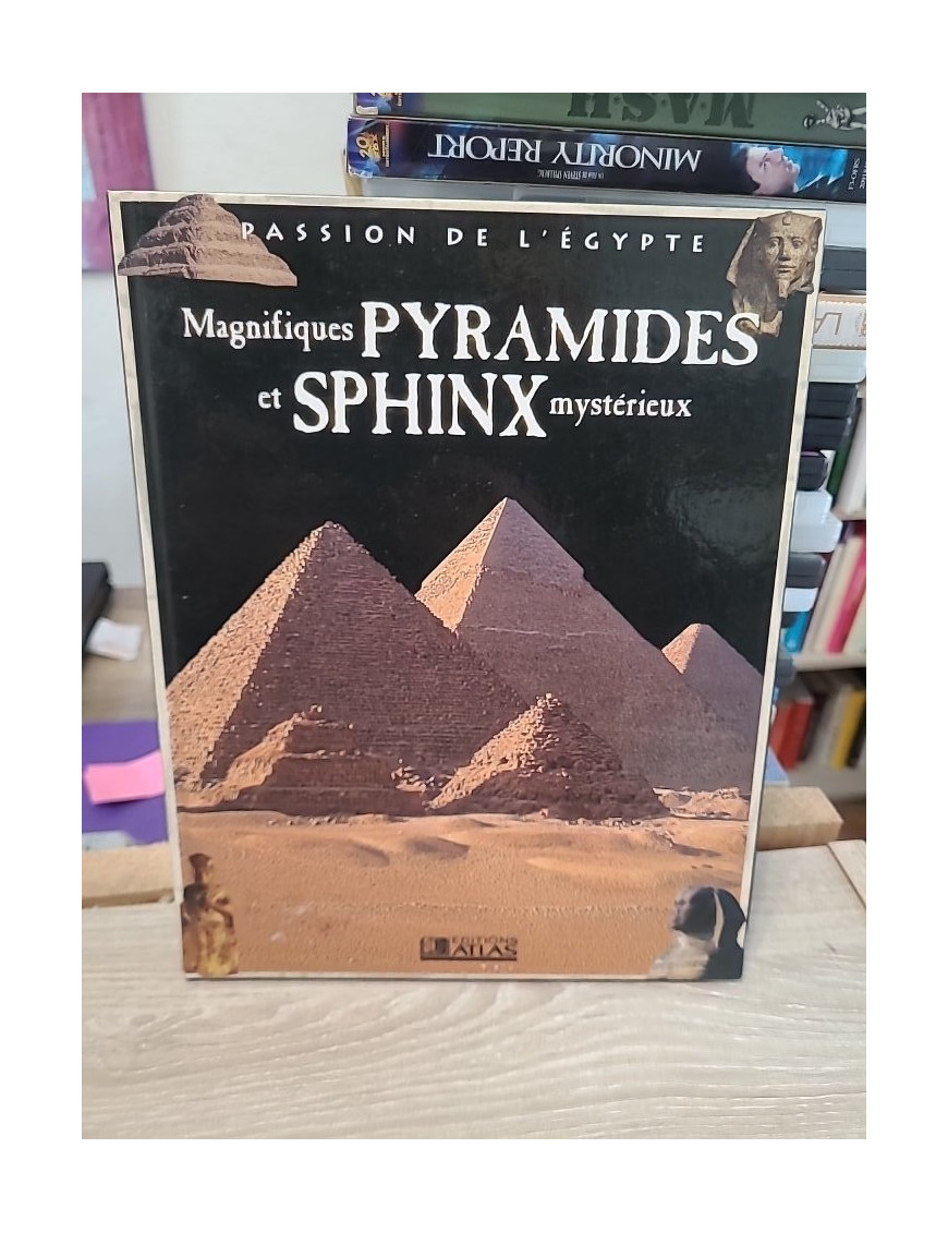 Magnifiques pyramides et sphinx mystérieux