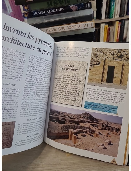 Magnifiques pyramides et sphinx mystérieux