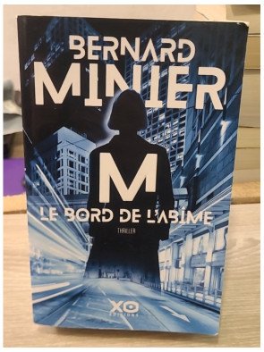 M, le bord de l'abîme - Thriller technologique à Hong Kong