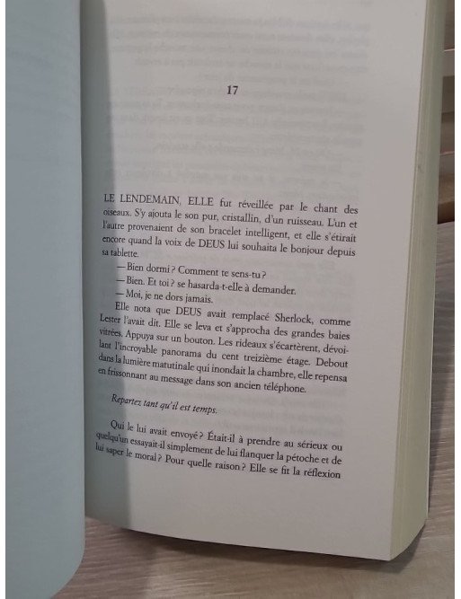 M, le bord de l'abîme - Thriller technologique à Hong Kong