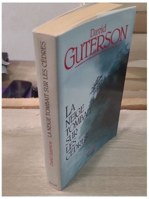 La neige tombait sur les cèdres - Roman historique et judiciaire de David Guterson