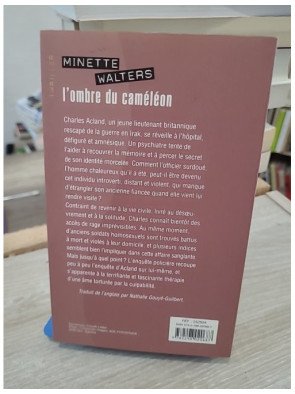 L'ombre du caméléon - Thriller psychologique sur les secrets et l'identité