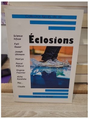 Éclosion - Exploration scientifique et réflexions autour de la naissance du vivant