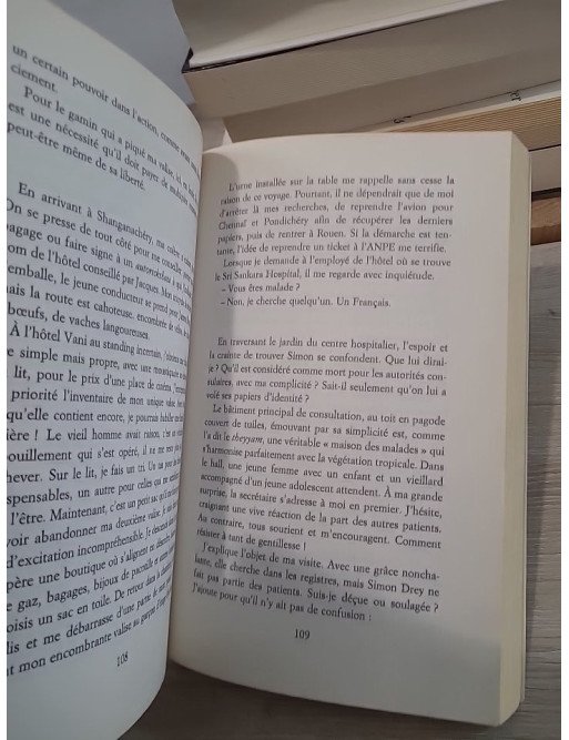 Celle qui écoutait les voix du monde - Voyage initiatique au cœur de l'Inde