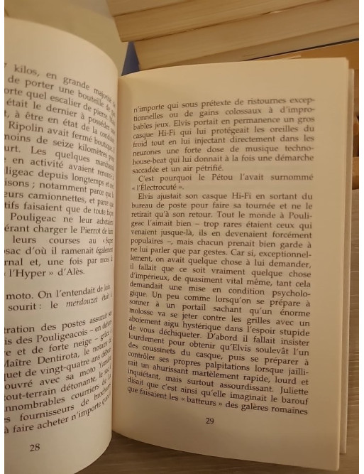 L'heure de Juliette – Roman de village plein d'humour et de solidarité