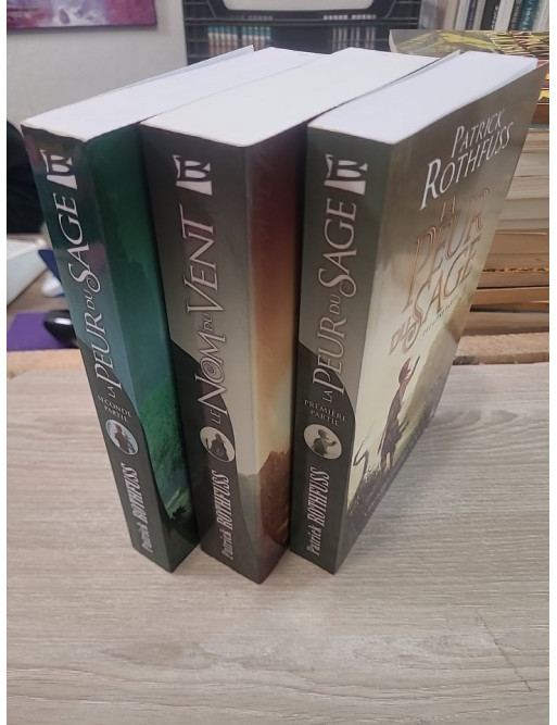 Chronique du tueur de roi Tome 1 et 2 (partie 1 et 2) de rothfuss