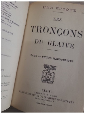 Les tronçons de glaive – Roman de la collection « Une Époque »