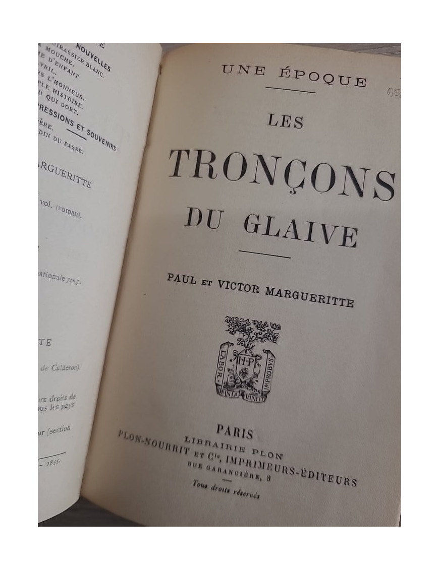 Les tronçons de glaive – Roman de la collection « Une Époque »