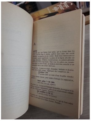 Le Dictionnaire Marabout de l'homéopathie - Guide pratique des remèdes et traitements