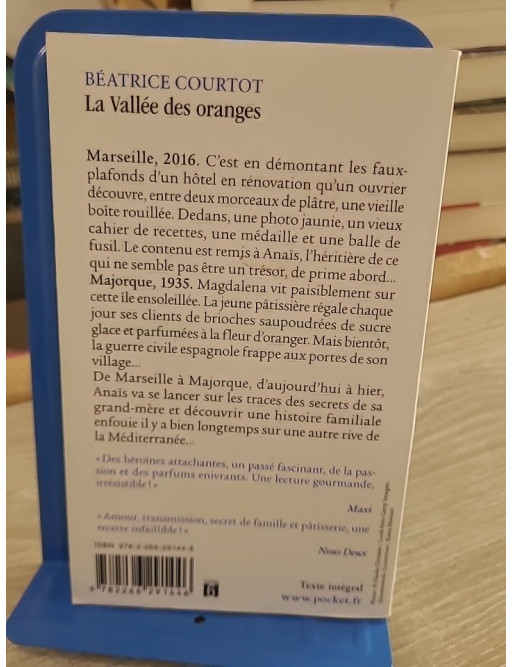 La Vallée des oranges - Béatrice Courtot